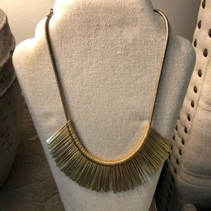 Stella and Dot Essential Fringe necklace